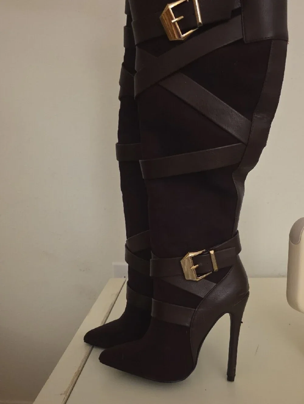 Knee-High Strappy Brown Suede Women's Boots